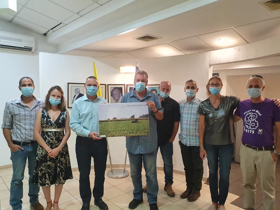 שר המדע, ראש המועצה והצוותים