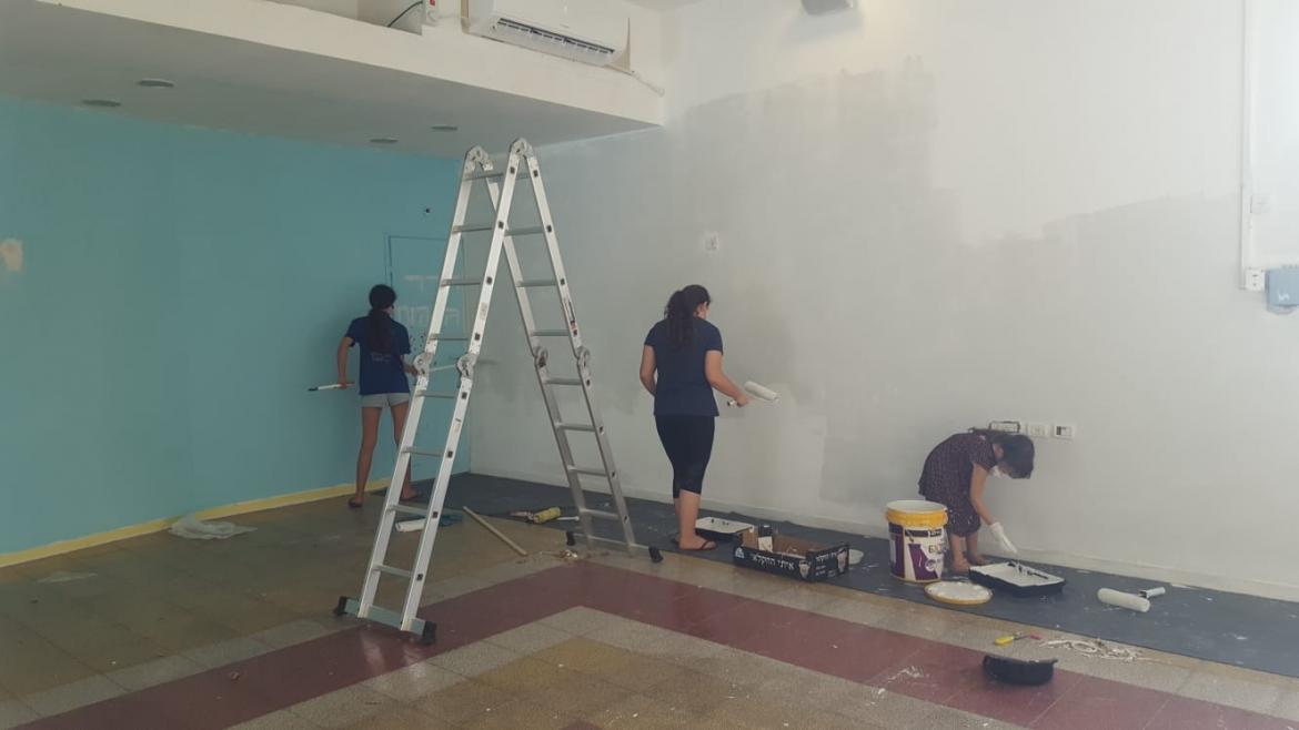 הכנות לפתיחת מרכז חינוכי משלים באלון הגליל