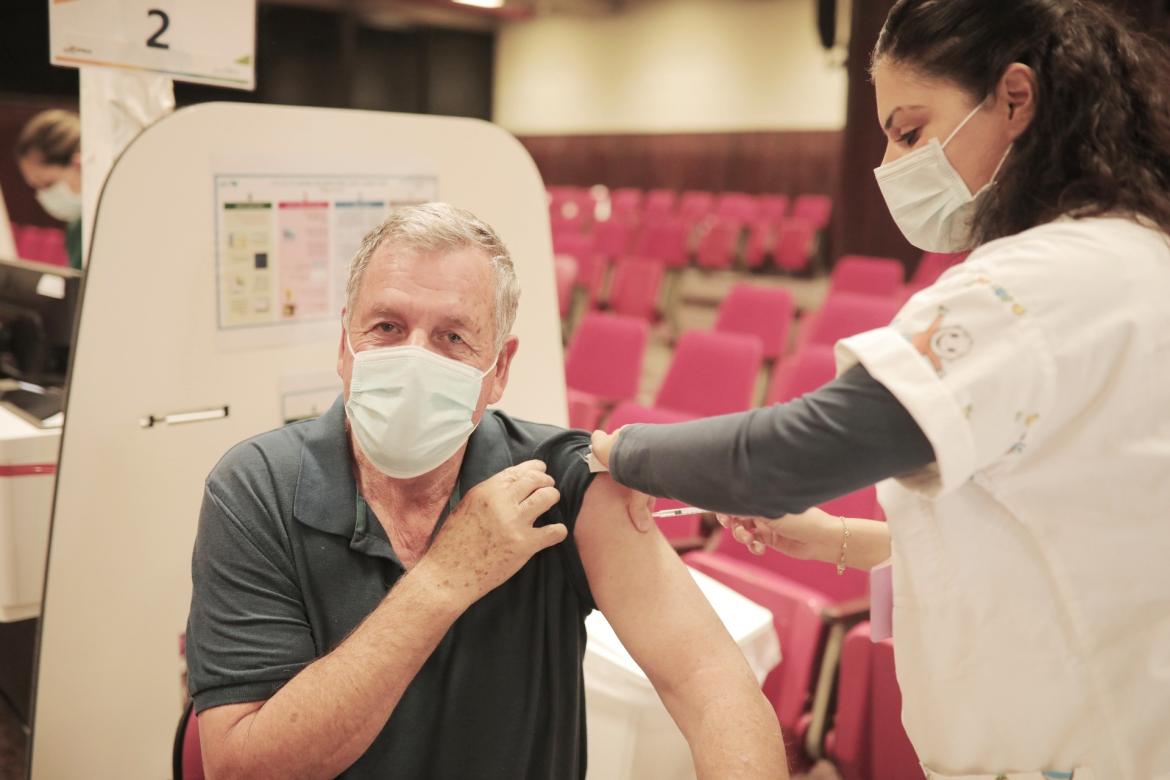 ראש המועצה מתחסן נגד קורונה