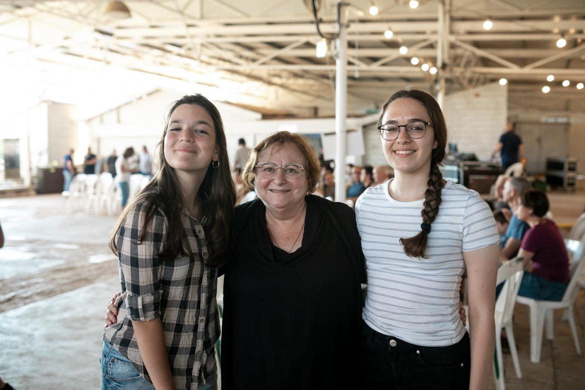 דיאלוג לדורות - נוער וותיקים