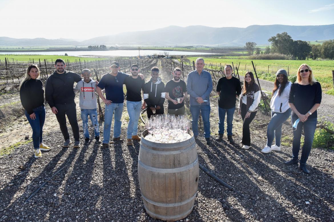 צעירי עמותת תלמים בביקור במועצה