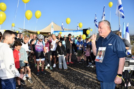 אייל בצר, ראש המועצה, מזניק את המרוץ 