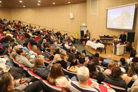 יום עיון בנושא הוראת השואה בחינוך המיוחד בשיתוף יד ושם