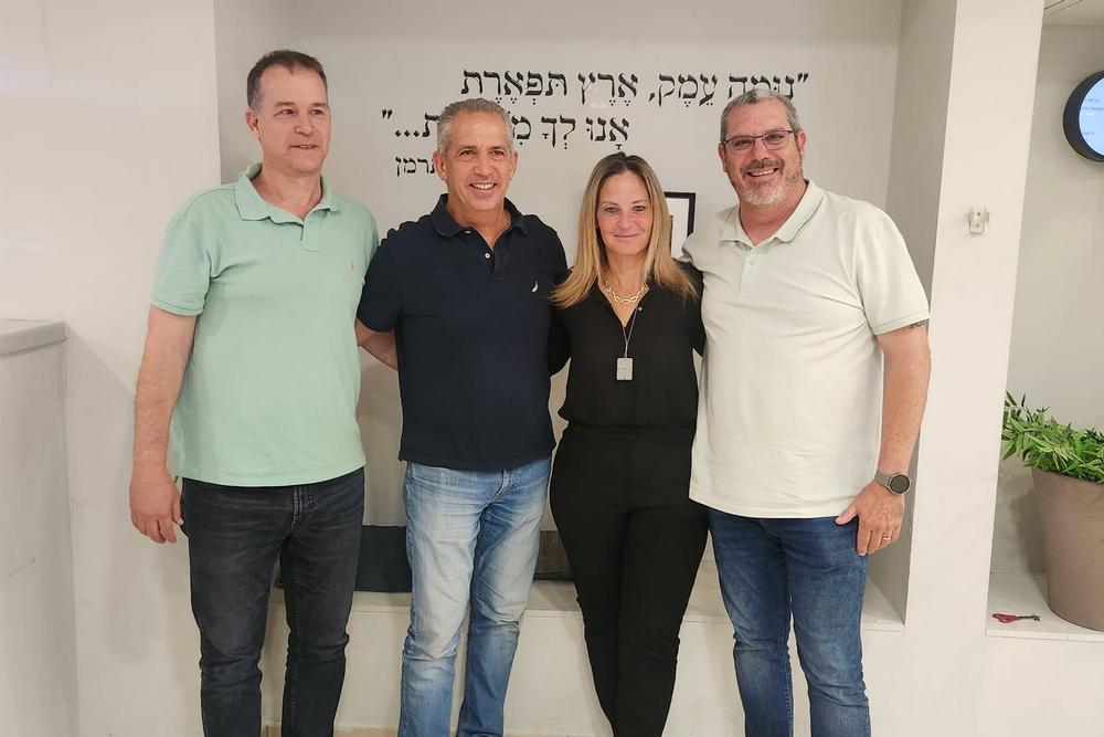 מימין לשמאל: ליאור פלג – מנכל המועצה האזורית מגידו, שלומית שיחור רייכמן - ראשת המועצה האזורית עמק יזרעאל, גיל לין – ראש המועצה האזורית מגידו וצחי אייזנר - מנכל המועצה האזורית עמק יזרעאל