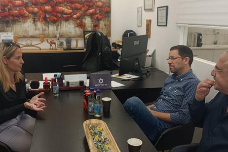 פגישה וסיור עם ראש עיריית קריית מוצקין – צבי (ציקי) אבישר