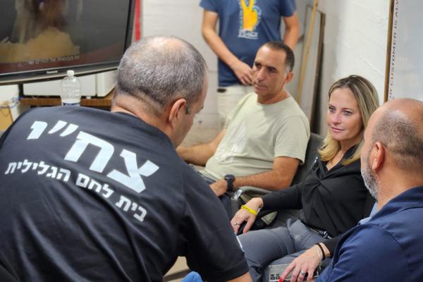 ראשת המועצה עם צוות הצחי של בית לחם הגלילית