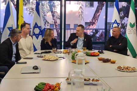 פגישה עם שר התרבות והספורט