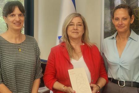 ראשת המועצה - שלומית שיחור רייכמן, אורנה וגמן ורותם בכר