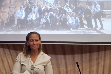 בטקס יום השואה והגבורה לעובדות ועובדי המועצה