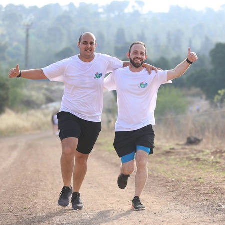 רצים במרוץ מגדלעמק הראשון