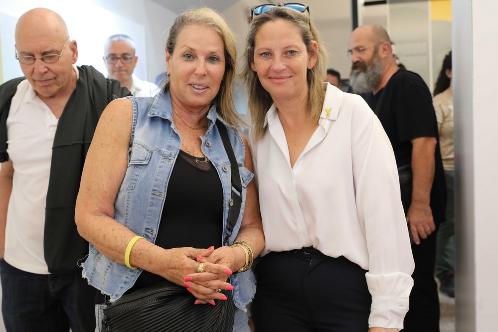 פתיחת תערוכת אמני ואמניות העמק