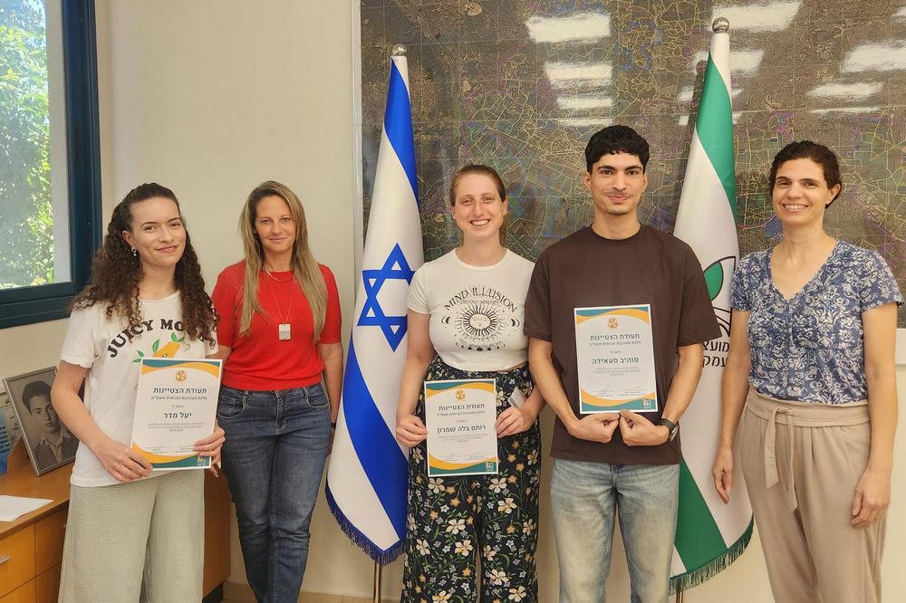 הענקת מלגות במועצה