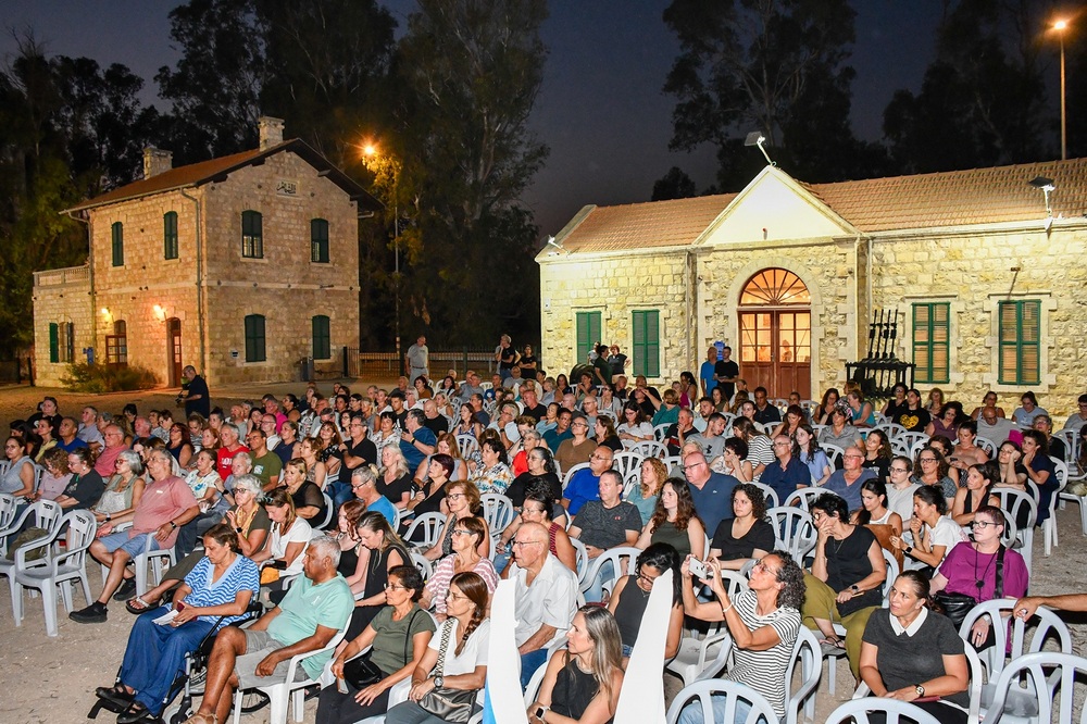 'קדימה הביתה' - הרצאתו של שורד השבי, שלומי זיו