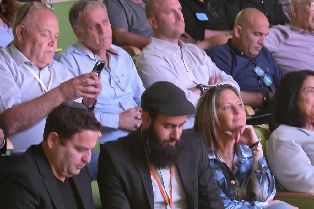 כנס חירום עם הרפתנים.ות