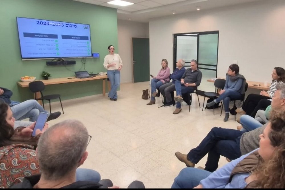 מטה עם מטה דברת והתנועה הקיבוצית