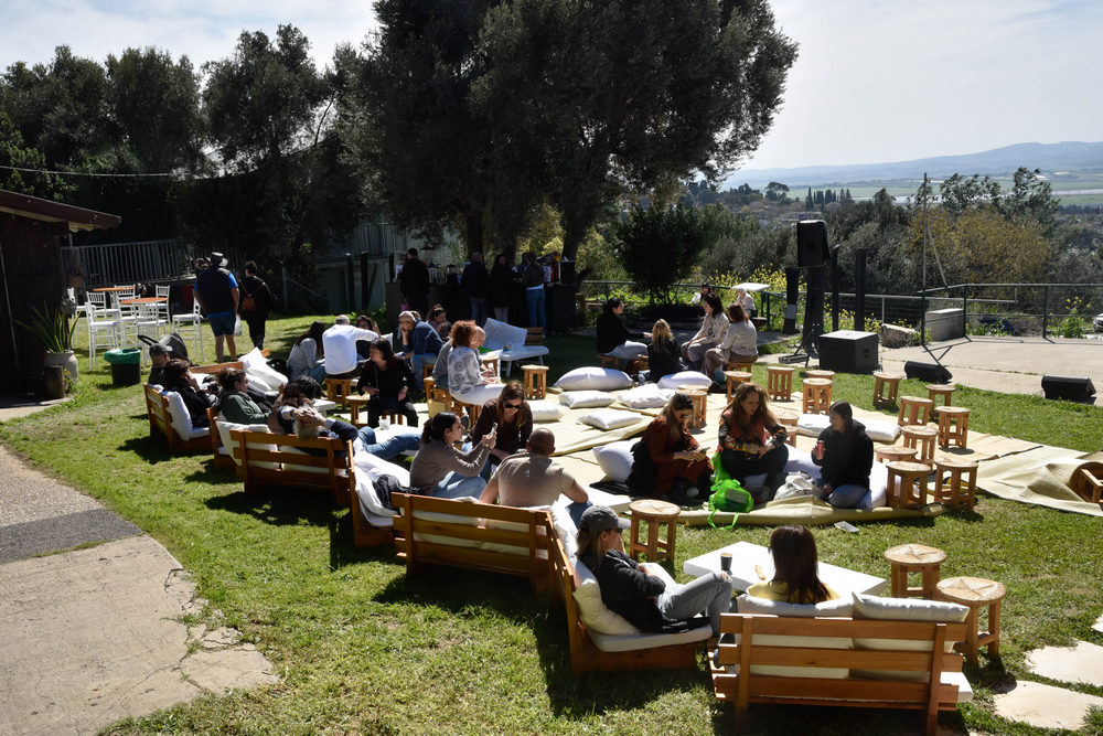 פינות ישיבה ביריד איכרים