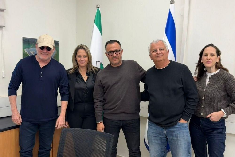 עם רוני דואק ואבי הרוש