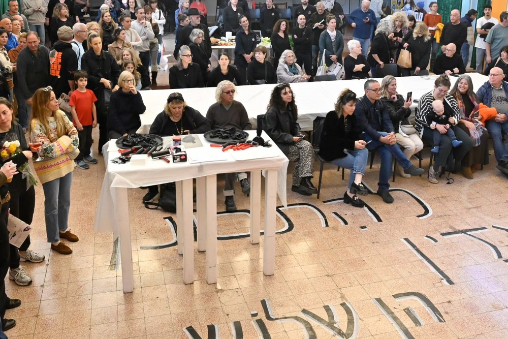 פתיחת התערוכה מה הטעם? בעקבות ספר התענוגות