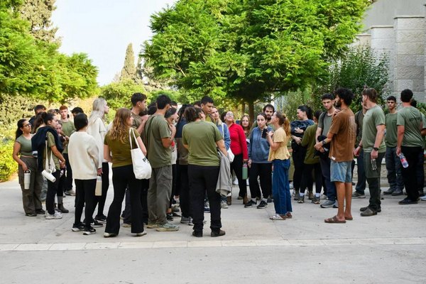 חניכות וחניכי המכינות ושנות השירות במפגש היכרות משותף